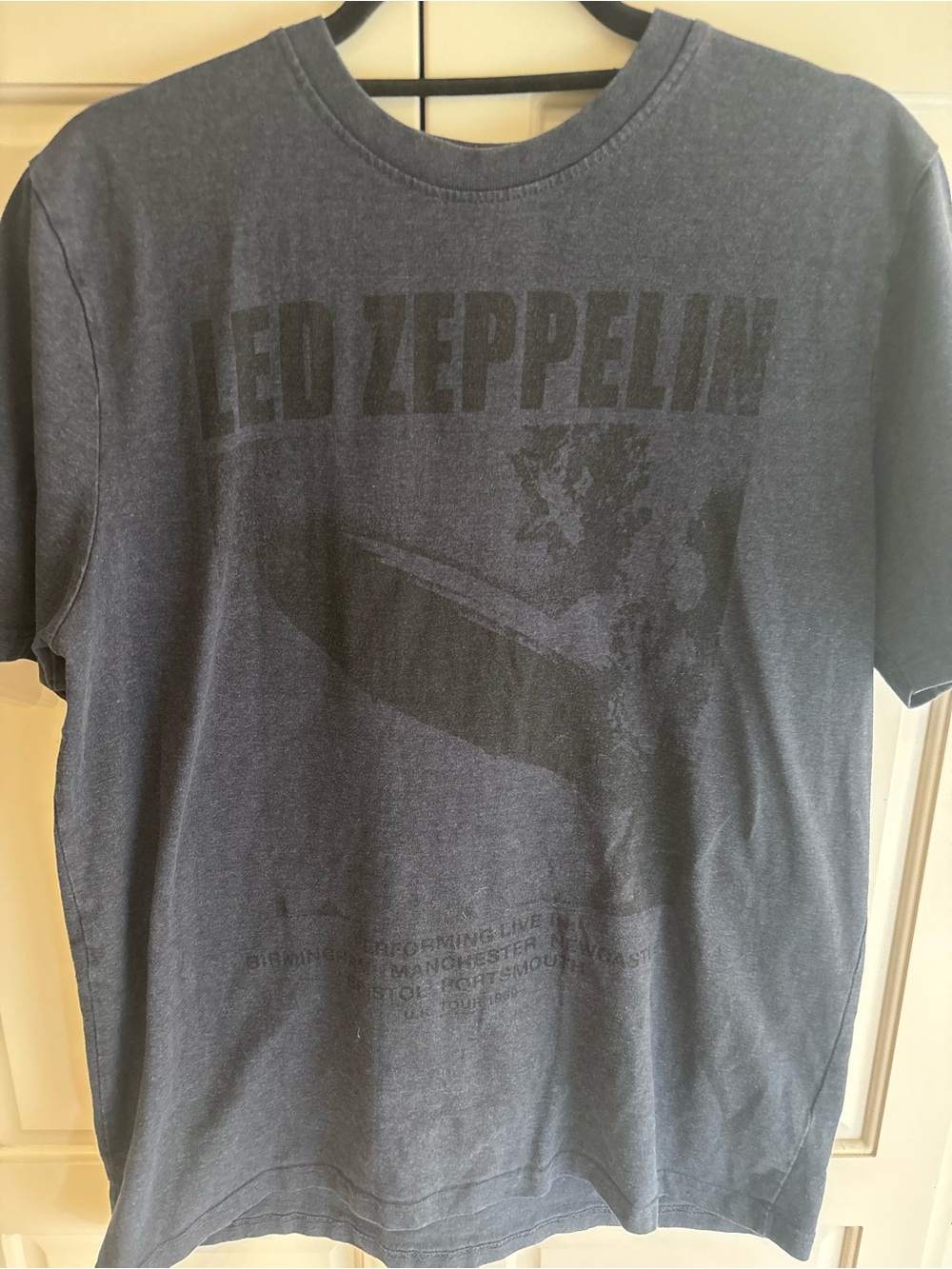 Led zeppelin men’s tshirt size xl